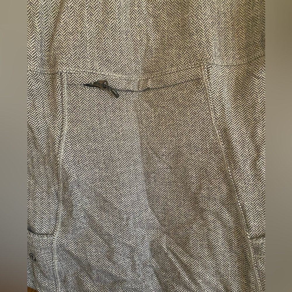 Lululemon Pullover, Gray Knit Pattern, Size 12 - image 4